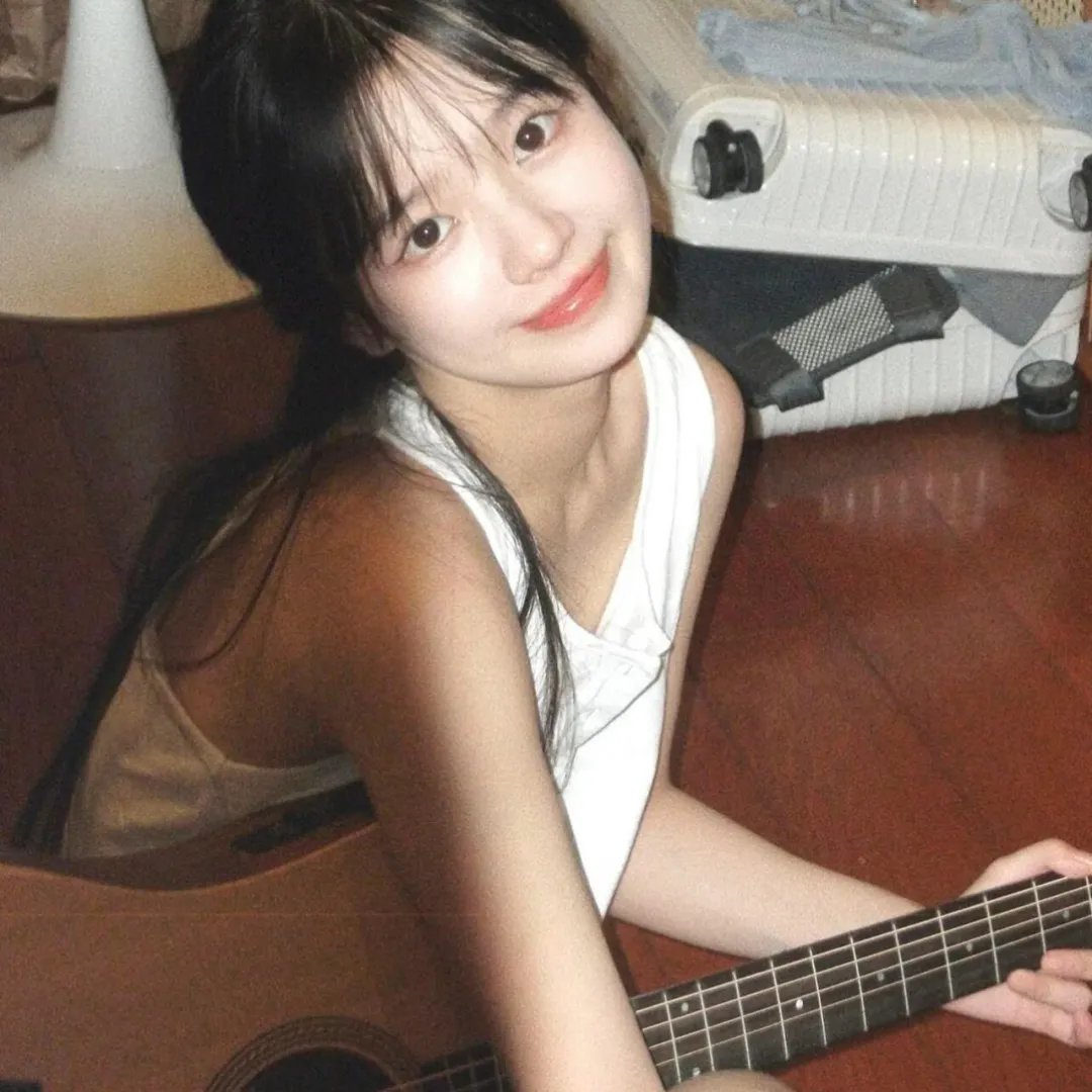 艾蜜莉·布莱尔的秘密